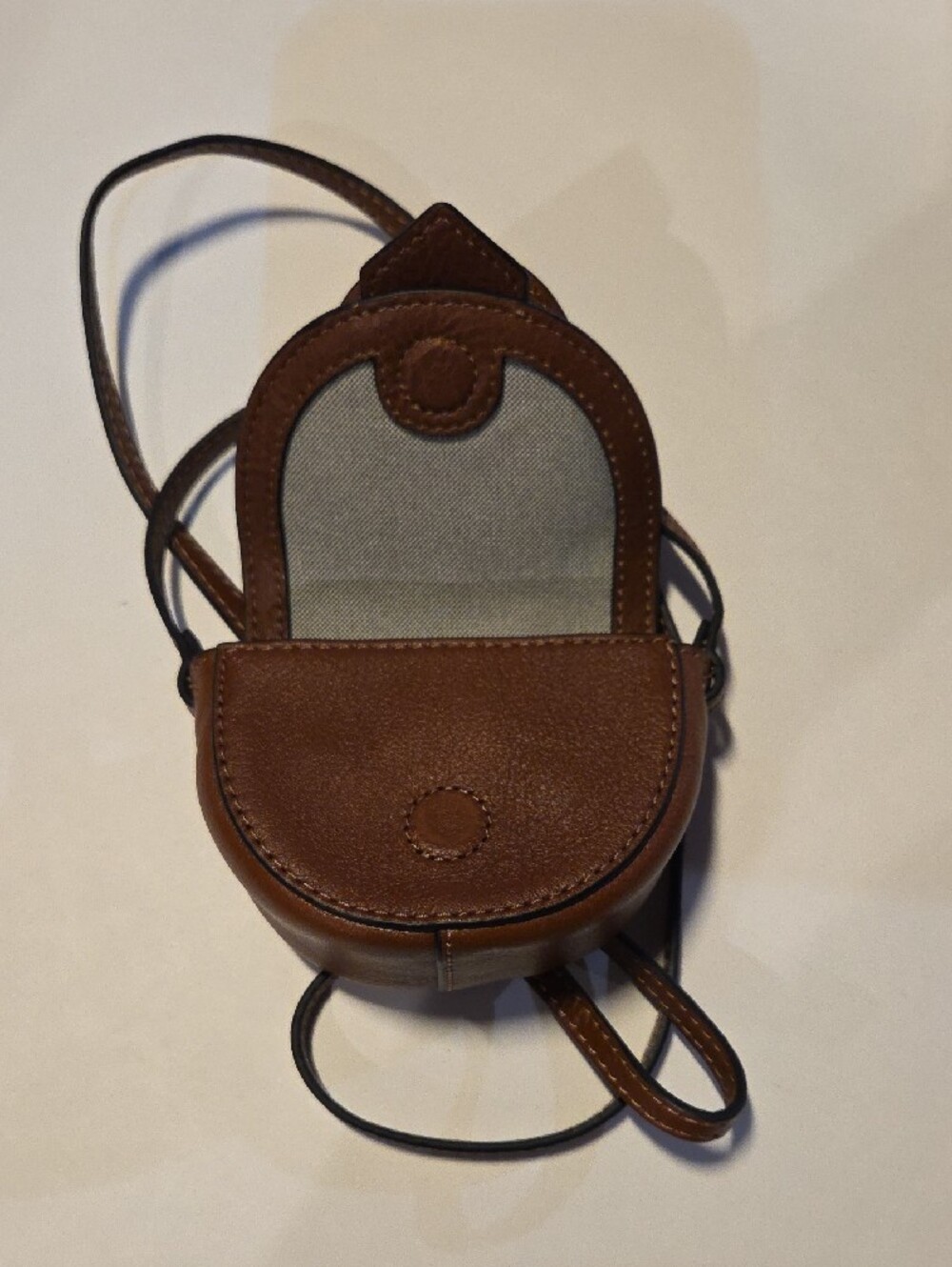 Fossil Brown Leather Crossbody Mini Bag Magnetic Closure - Picture 3 of 6